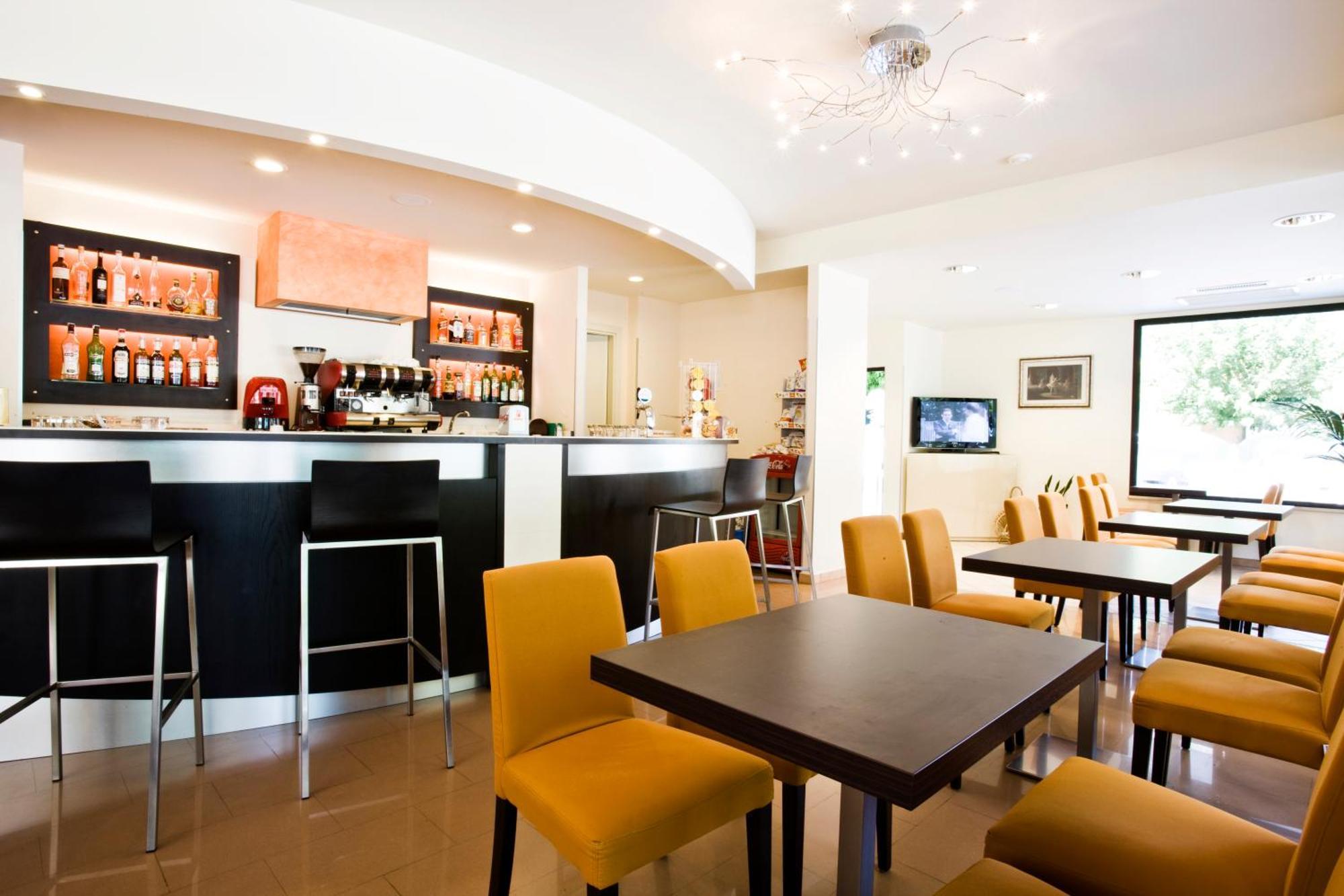 Hotel Apollo Cesenatico Extérieur photo